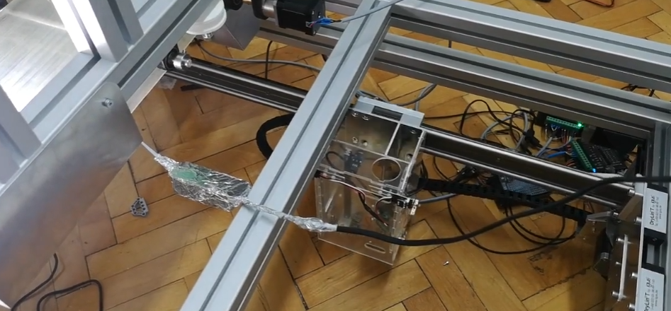 First automatic Lego™ bricks sorting system